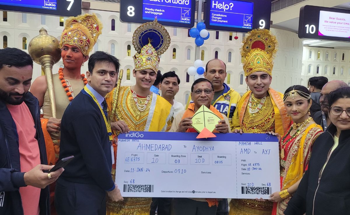 Watch: Fliers Dress As Ram, Hanuman On Ayodhya-Ahmedabad Flight