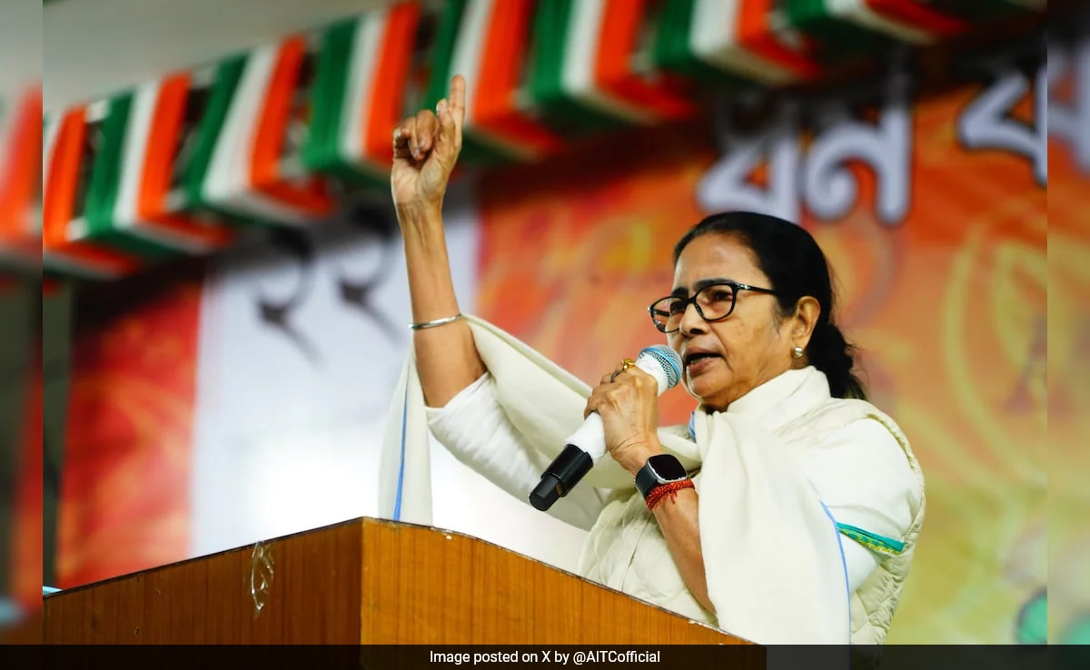 Mamata Banerjee's 7-Day Ultimatum To Centre Over Pending Funds