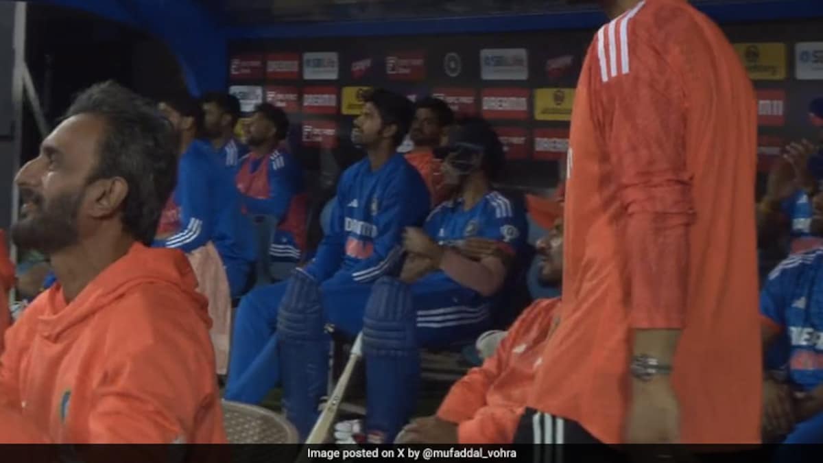 Watch: Virat Kohli's Reaction As Dube Tonks 3 Back-To-Back Sixes