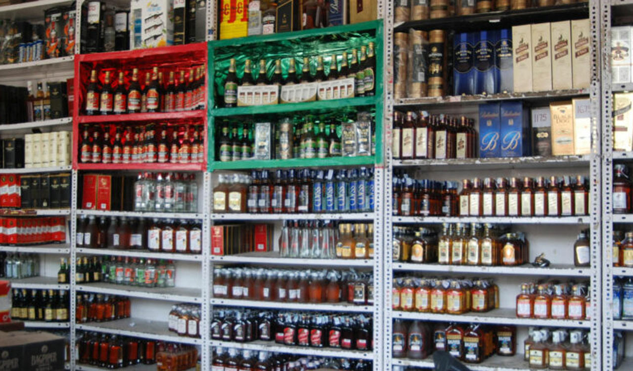 Liquor worth Rs 125 crore sold on December 31 in Telangana