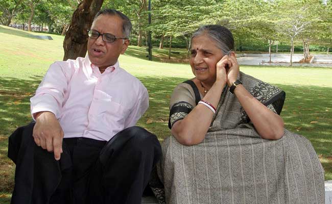 Narayana Murthy Once Travelled Ticketless For 11 Hours To Meet Sudha Murty