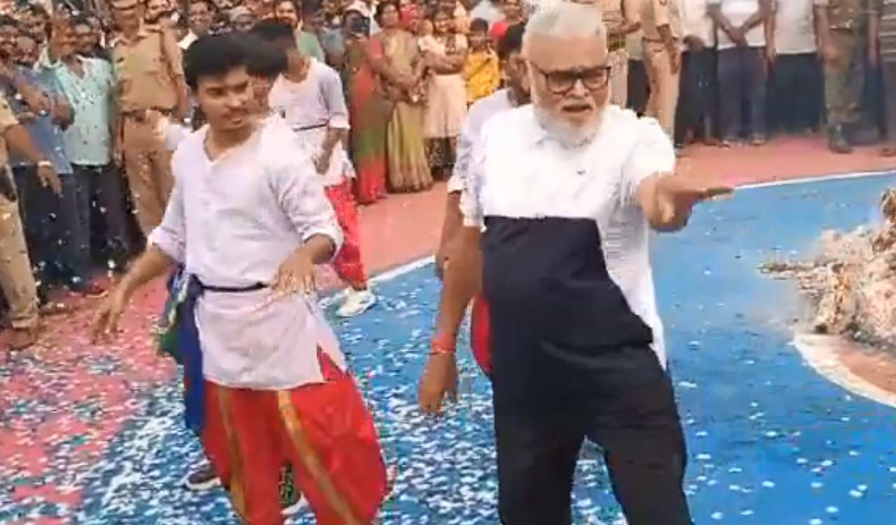 Watch: Andhra minister Ambati Rambabu adds colour to Sankranti with dance