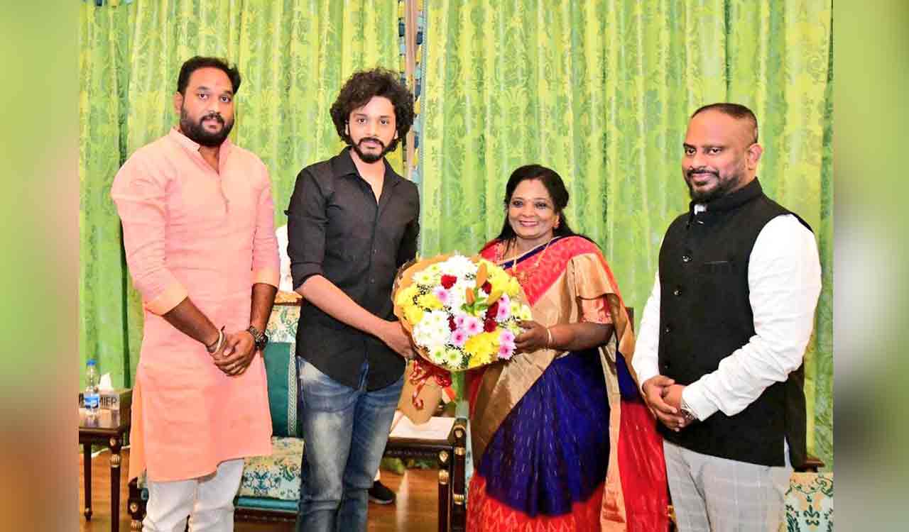 ‘HanuMan’ actor Teja Sajja meets Telangana Governor at Raj Bhavan