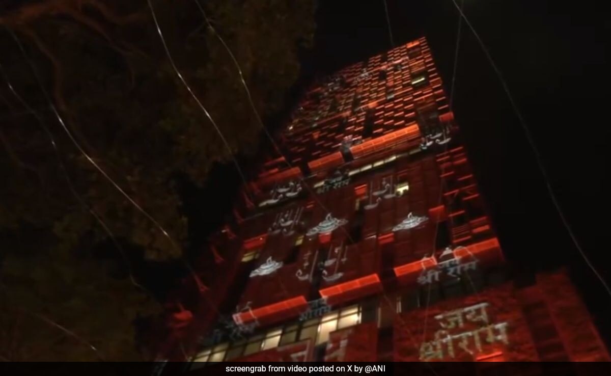 Watch: Mukesh Ambani's Antilia Lights Up Ahead Of Ayodhya Temple Event