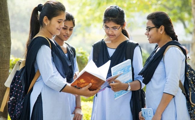 As CBSE Proposes Open Book Exams For Classes 9-12, Parents Express Concern