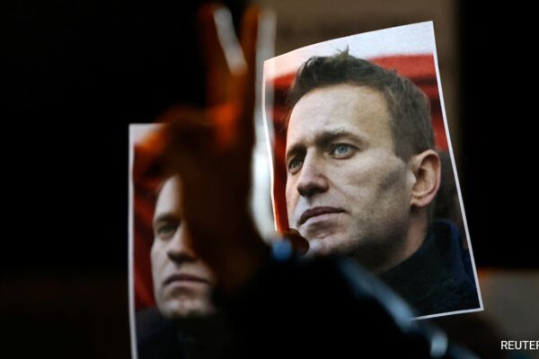 Alexei Navalny's Wife Accuses Putin Of Holding His Body "Hostage"