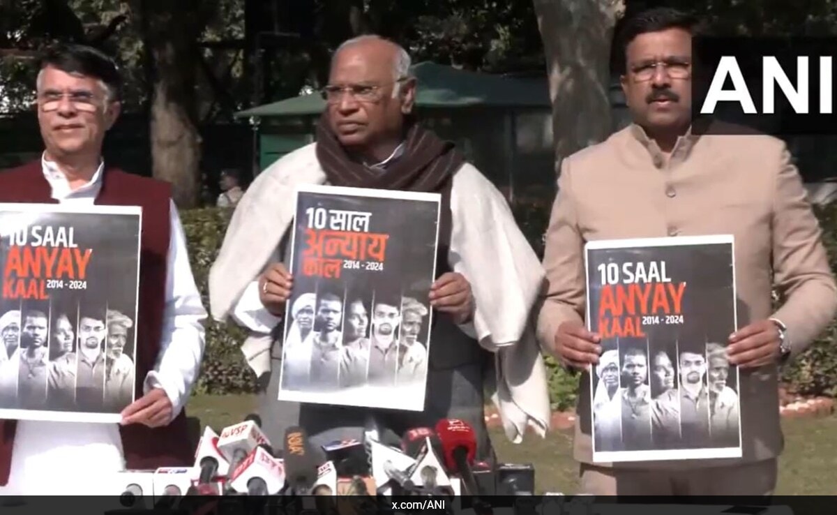 "Price Rise, Unemployment…": Congress' Black Paper Attack On Government