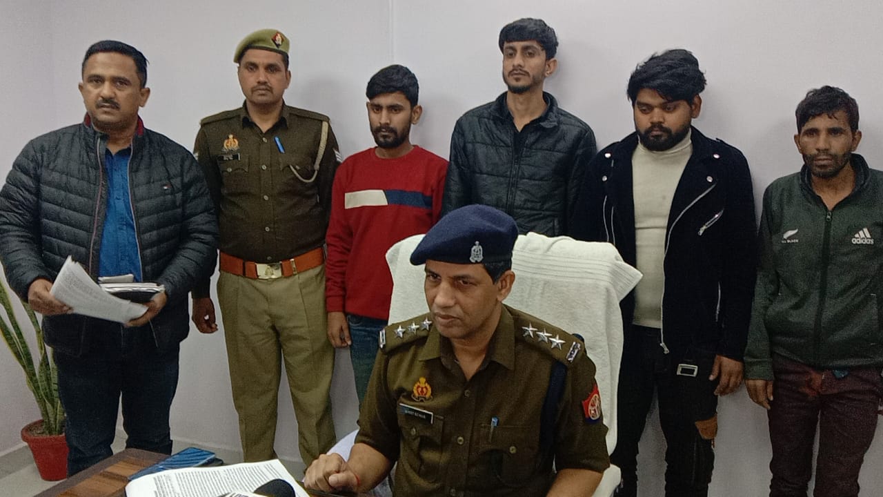 4 Thieves Arrested In UP, They Stole Over 500 Cars Using YouTube, Software