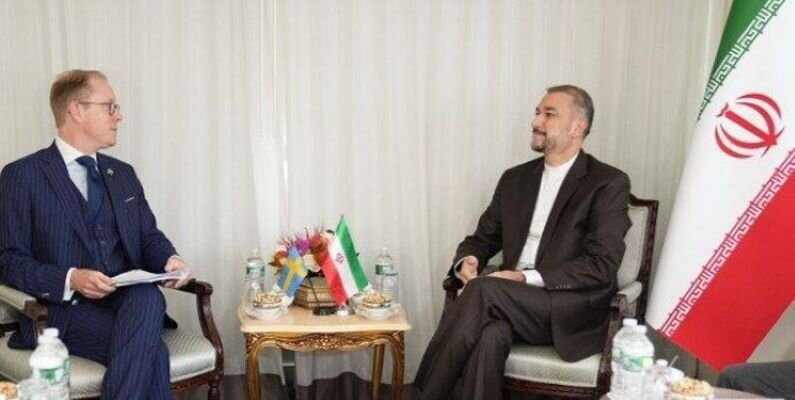 Top Iran, Sweden diplomats discuss  bilateral relations