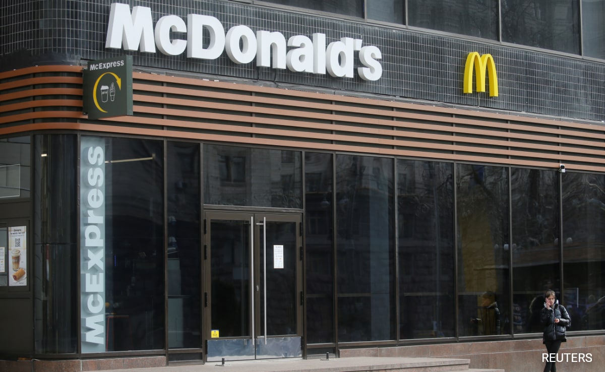 Maharashtra Revokes Licence Of McDonald's Outlet After Action Over Cheese