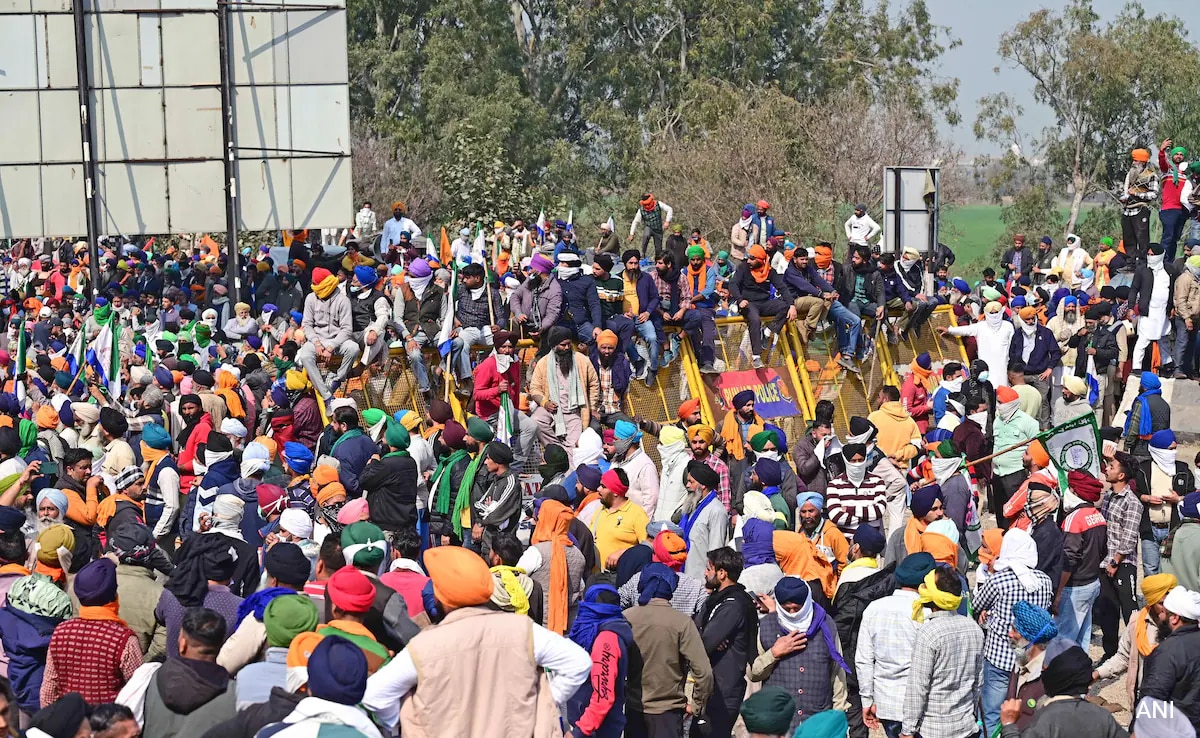 Farmers' Protest Live Updates: Farmers To Block Trains, Hold Talks With Union Ministers Today