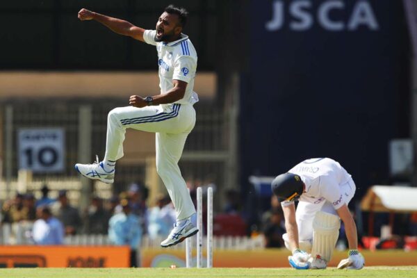 4th Test: Akash Deep’s dream debut shines; England 112/5 at lunch