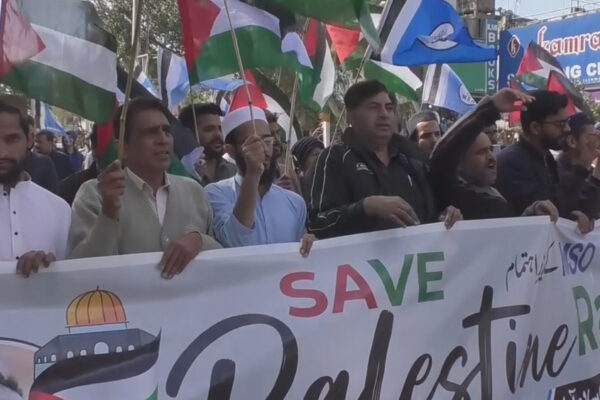 Pakistani seminary students condemn Israel as paramedics volunteer for Gaza