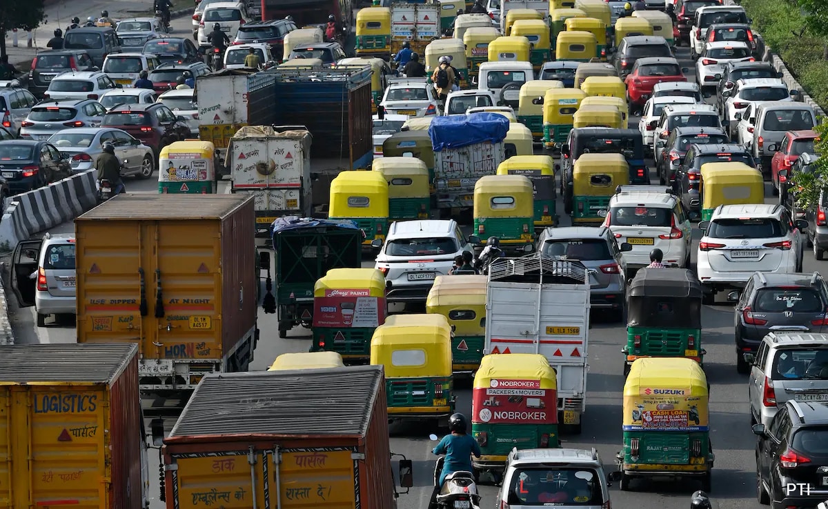 Delhi vs Mumbai: Which City Has Lesser Traffic Woes, Report Reveals