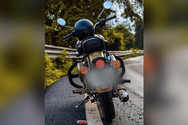 40% Pillion Rider Accident Victims Didn't Use Helmets: AIIMS Study