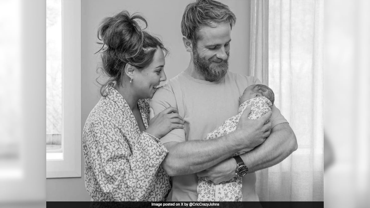 "And Then There Was 3….": Williamson's Special Post Welcoming Baby Girl