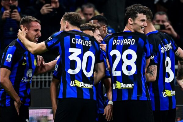 Rampant Inter Milan Charge 12 Points Clear, Napoli Hit Sassuolo For Six