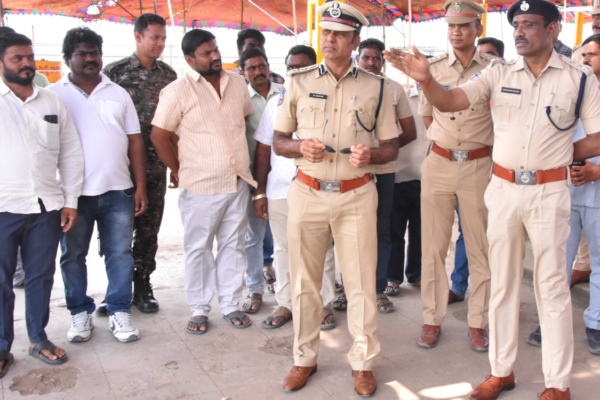 Ramagundam CP asks rowdy-sheeters to help control crime