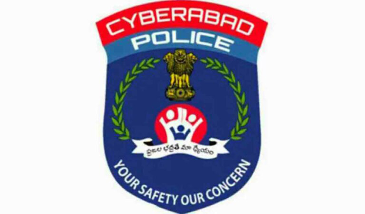 Cyberabad police seize Rs 2.02 crore cash from car