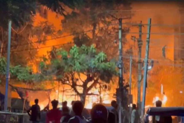 Hyderabad: Major fire broke out at Quthbullapur, four shops gutted