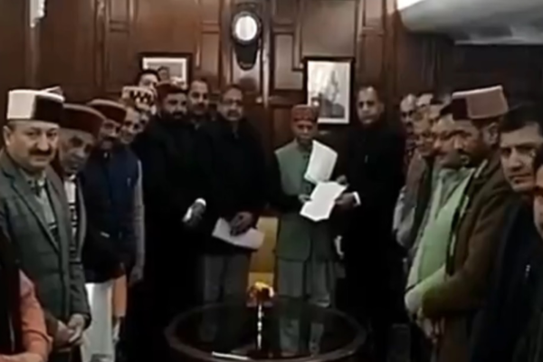 Himachal Pradesh: BJP Legislative Party members meet Governor