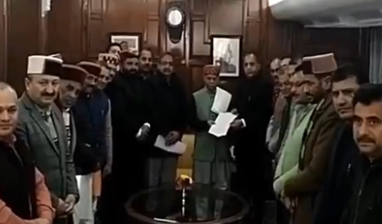 Himachal Pradesh: BJP Legislative Party members meet Governor