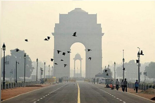 Delhi records 10.8 degrees as minimum temp, AQI in ‘poor’ category