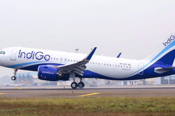 Passengers tremble in fear as Delhi-Srinagar IndiGo flight encounters turbulence