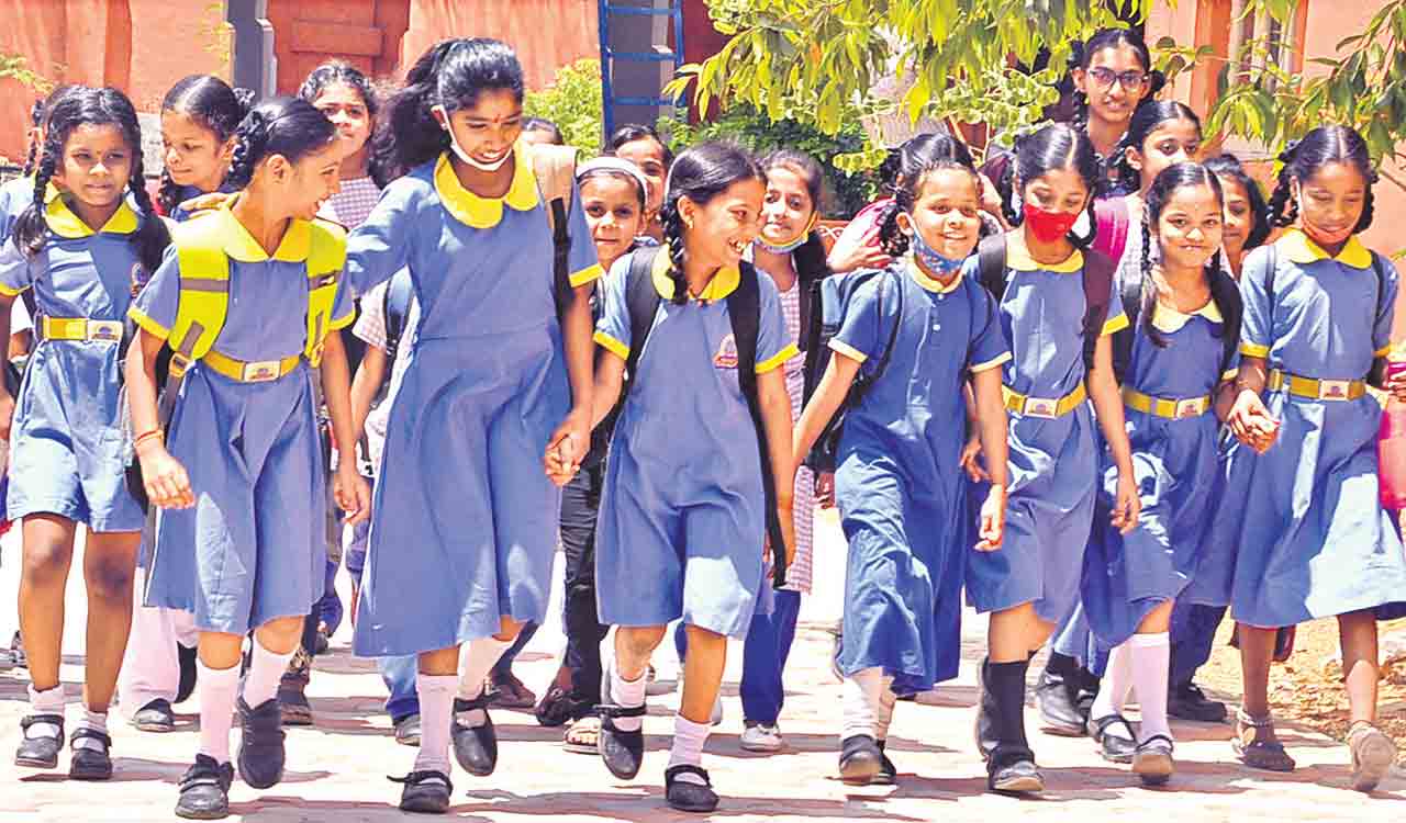 School bags to get lighter from next academic session in Telangana