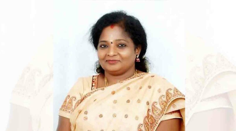 Governor Tamilisai extends birthday greetings to KCR