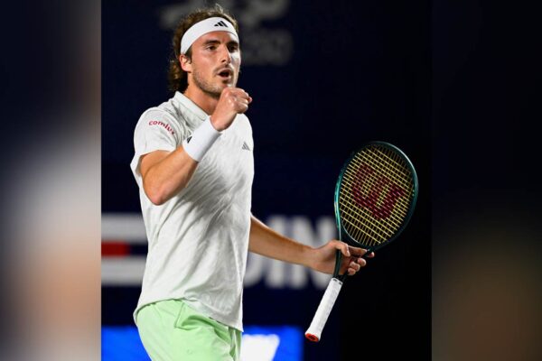 Tsitsipas starts strong with win over Safiullin in Mexican Open first round