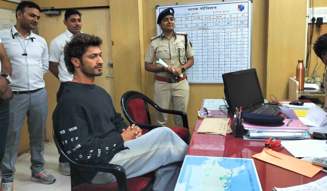 Vidyut Jammwal reportedly held by railway cops for stunts