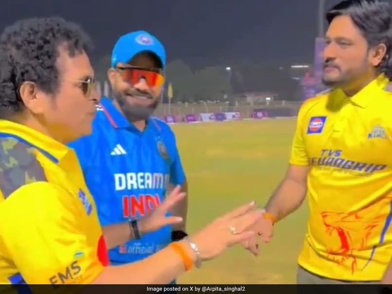 "Duplicate Premier League": Dhoni, Kohli, Tendulkar Look-Alikes Go Viral