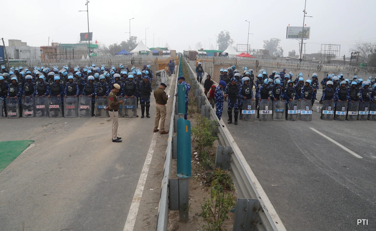 Farmers Say Won't March To Delhi For 2 Days, 1 Dies During Protest