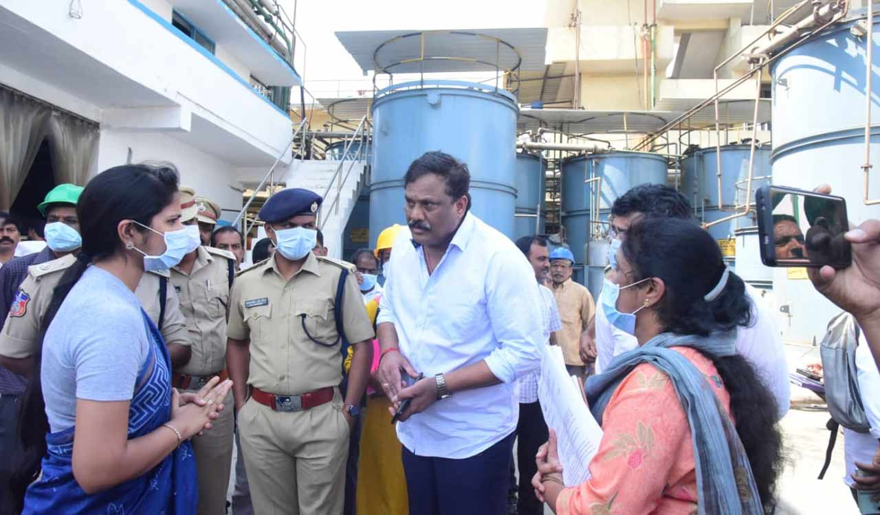 Telangana: Three industries issued closure orders in Pashamylaram