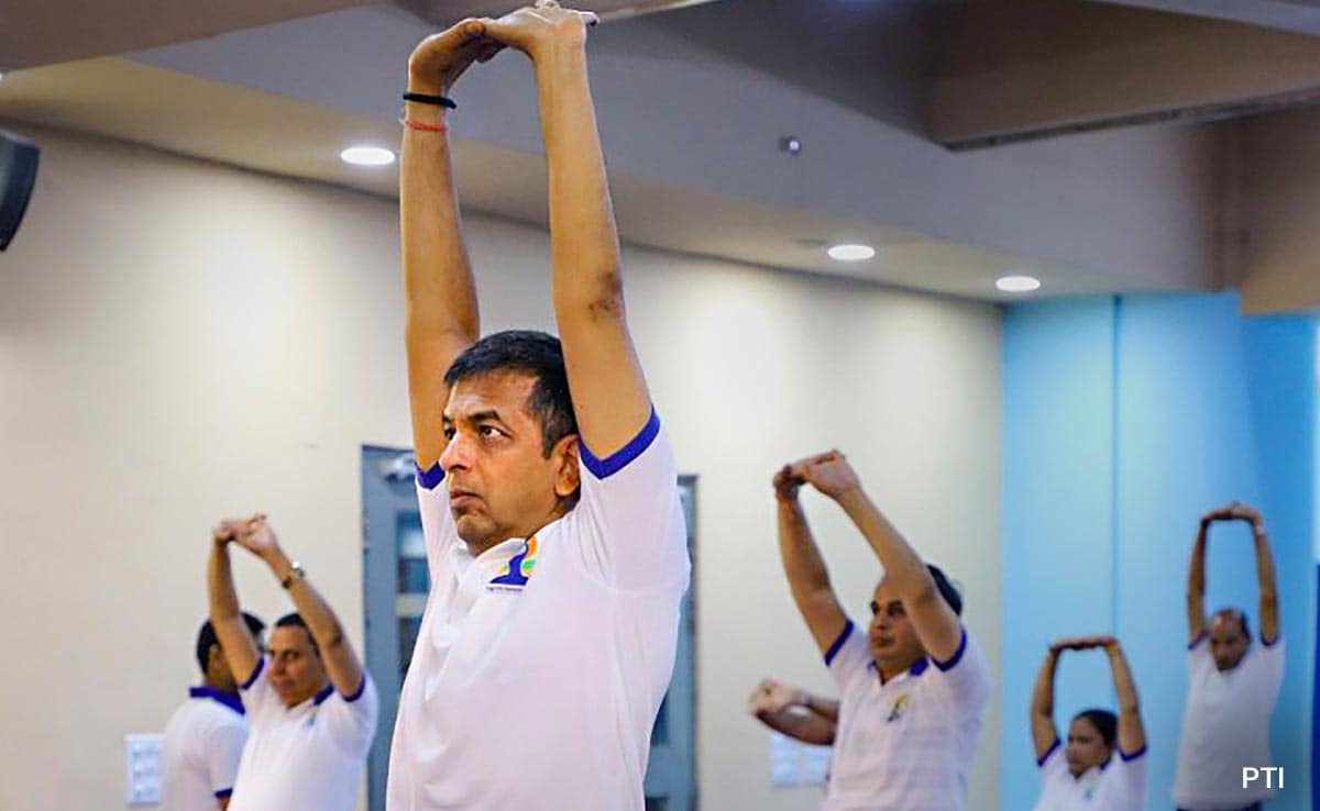 'Yoga At 3:30 am, Vegan Diet': Chief Justice Chandrachud's Key To Fitness