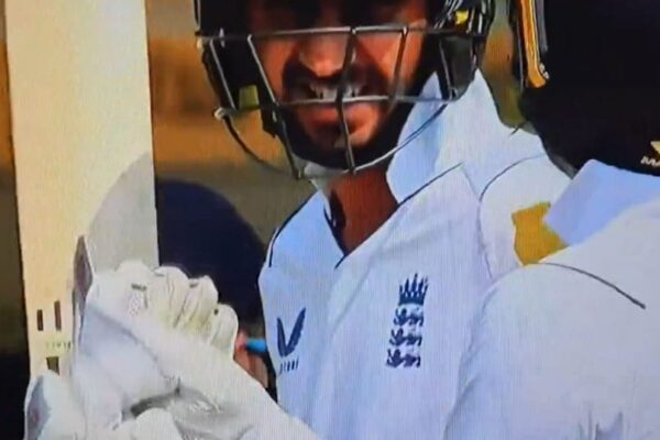 "Hindi Nahi Aati": Sarfaraz Mocks Bashir, England Star's Reply Is Viral