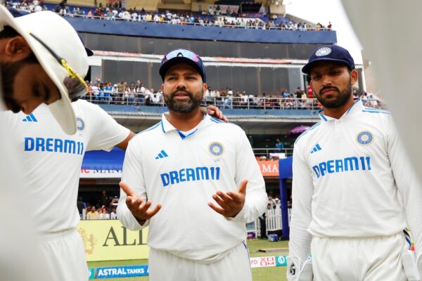 "Sab Log Dimaag Lagao": Rohit's One-Liner Leaves Commentators In Splits