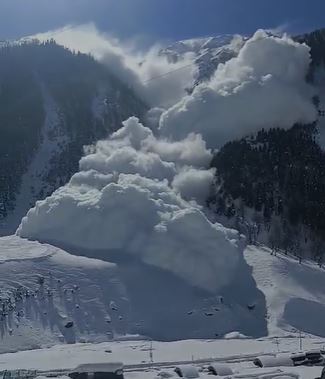 Video: Massive Avalanche Hits Jammu And Kashmir's Sonamarg