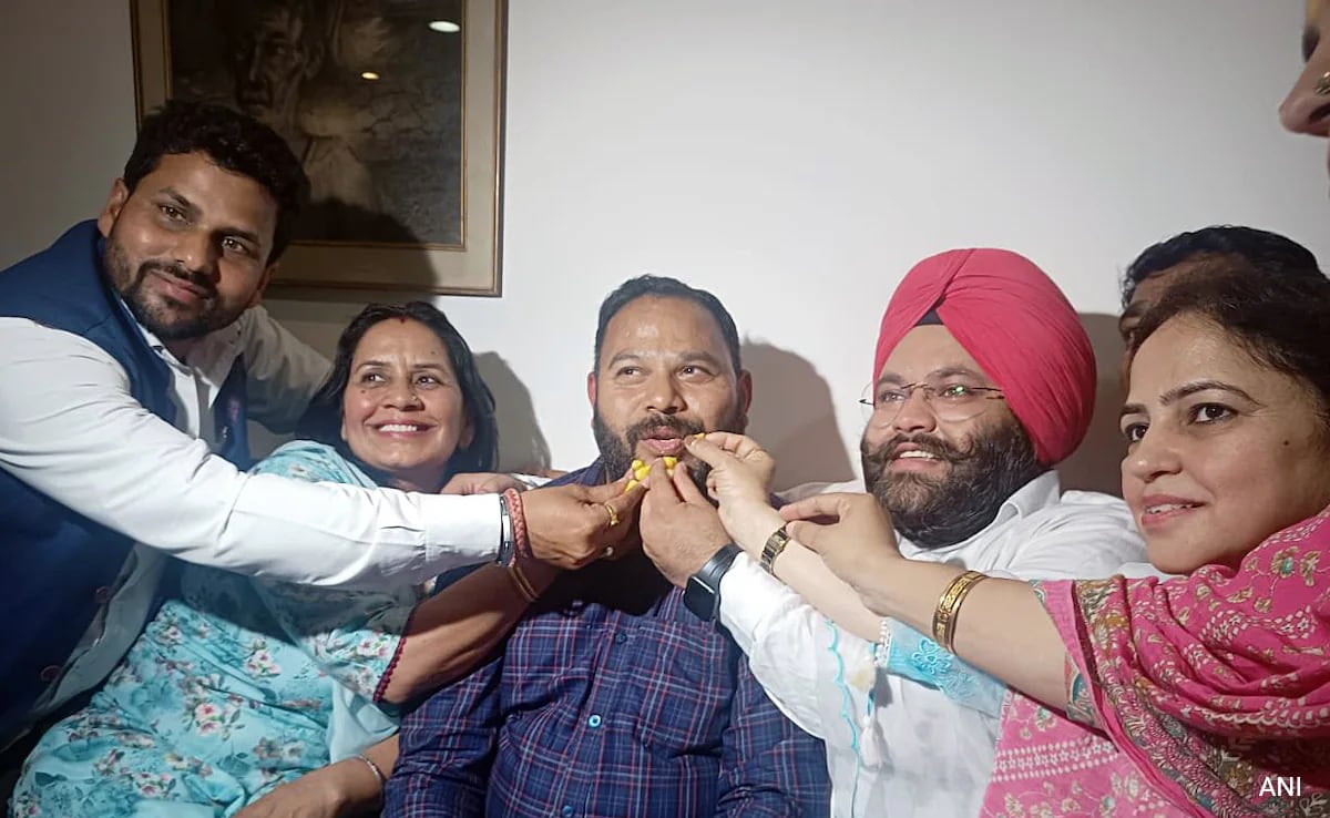 AAP Candidate Declared Chandigarh Mayor, Top Court Cancels Earlier Result