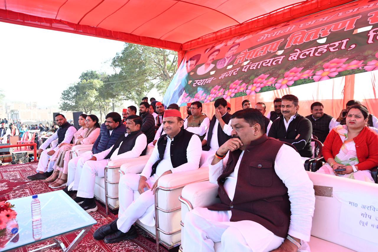 'Why No Women Reporters': Akhilesh Yadav Counters Query On Woman Sarpanch