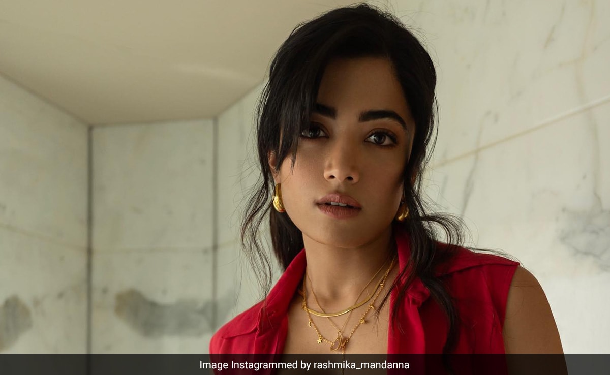 Rashmika Mandanna's "Escaped Death" Post As Flight Makes Emergency Landing