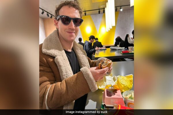 "Give Michelin Star": Zuckerberg's Big Praises For This Fast Food Joint