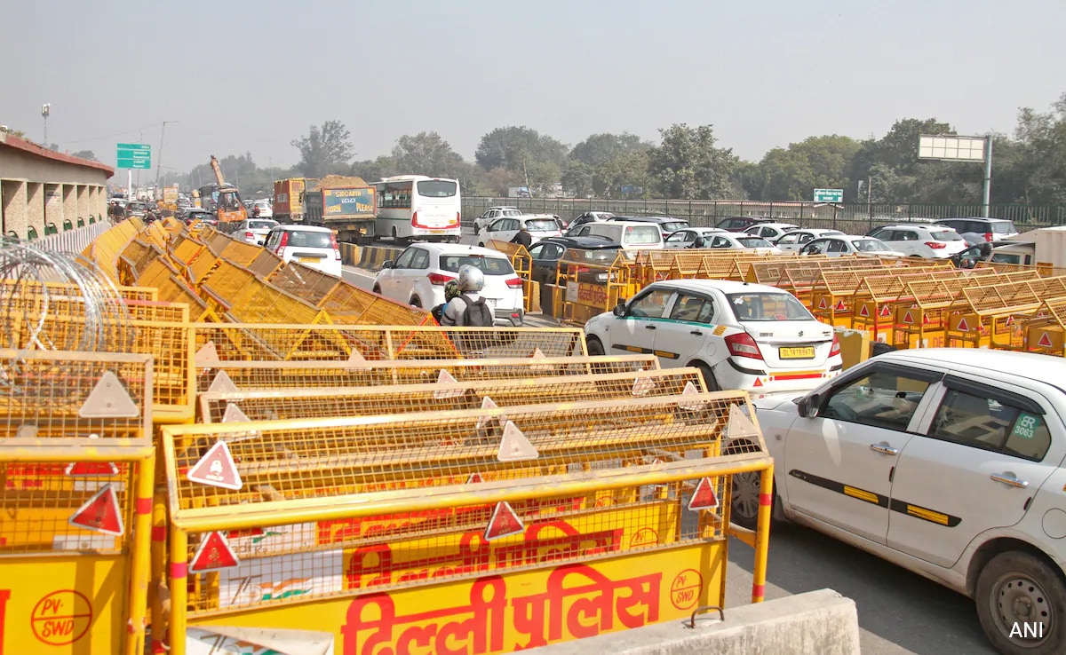 Live Updates: Farmers Hold Talks With Centre Ahead Of Bharat Bandh Today