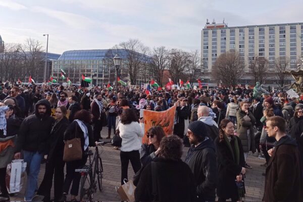 Thousands march in Berlin in support of Gaza