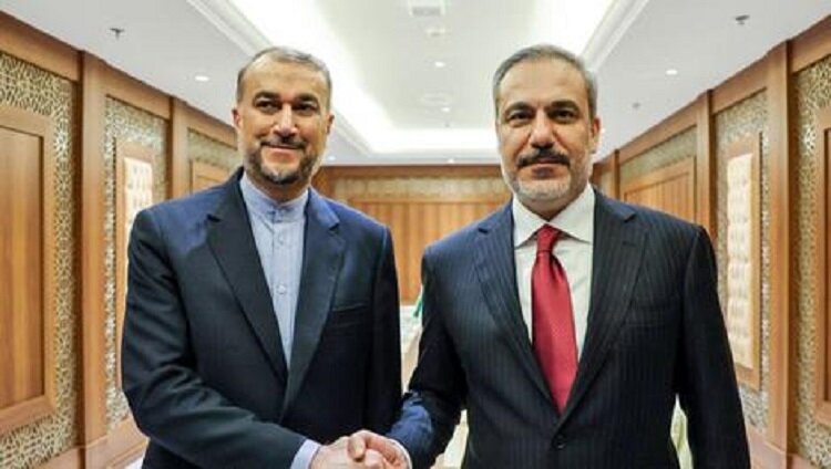 Amir-Abdollahian meets Turkish counterpart in Jeddah