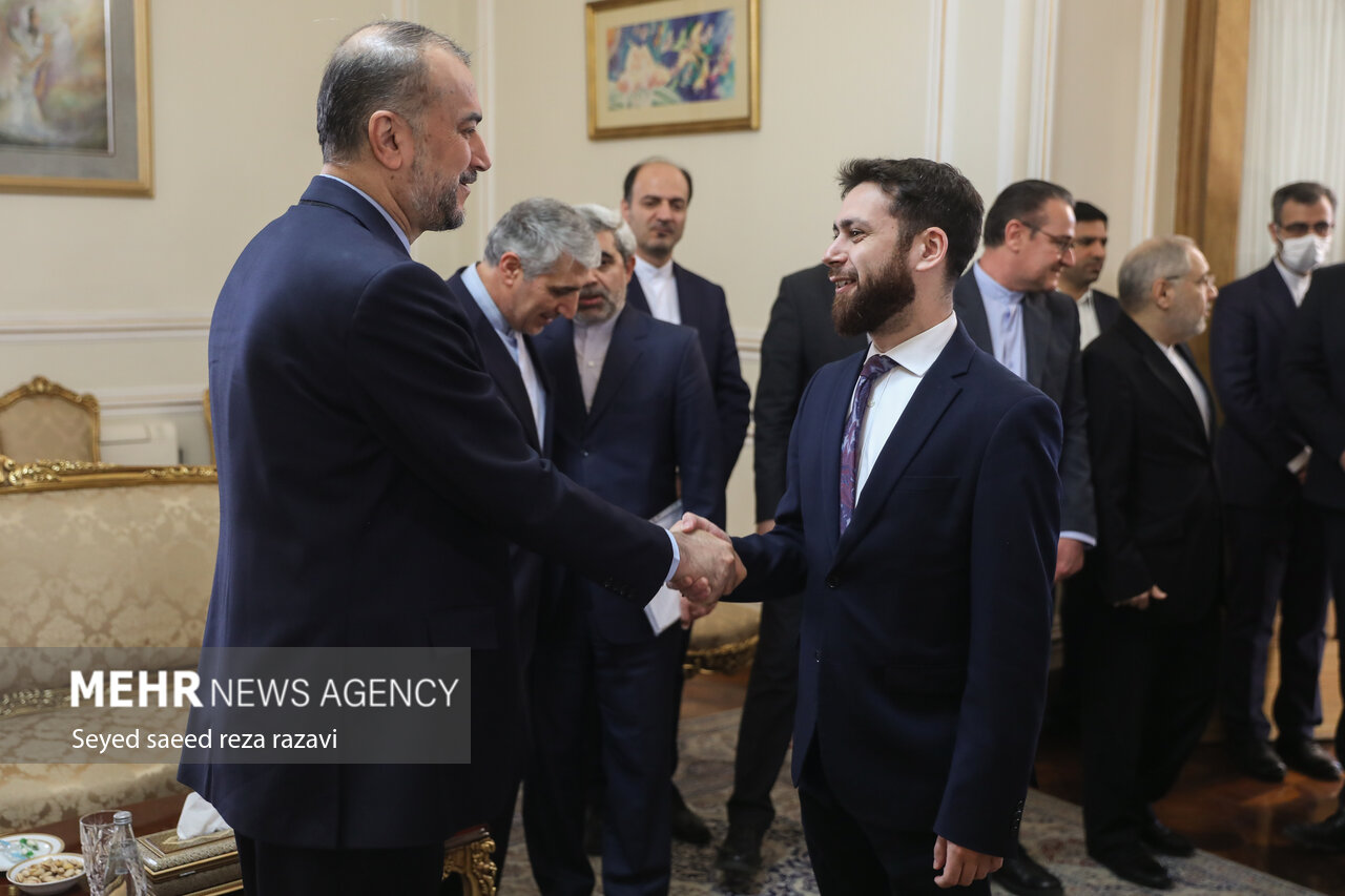 Iran's FM's meeting with Armenian deputy FM