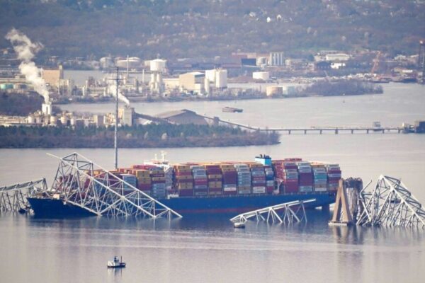 VIDEO: US bridge collapses after being struck by a ship