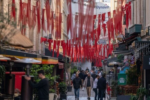 1 killed, 12 injured during elections in Southeast Turkey