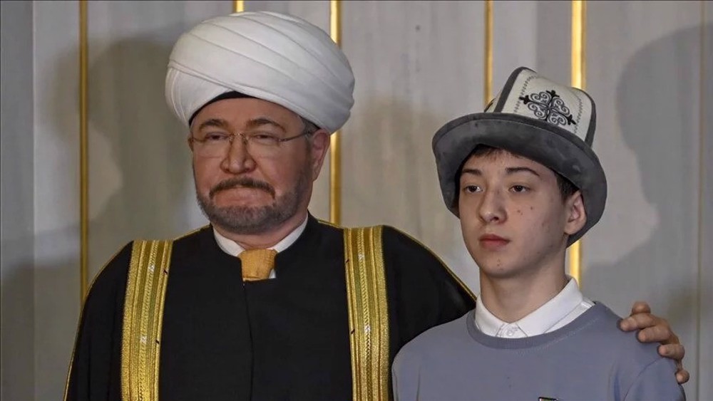 Teen awarded Muslim medal for bravery after Moscow terrorist attack